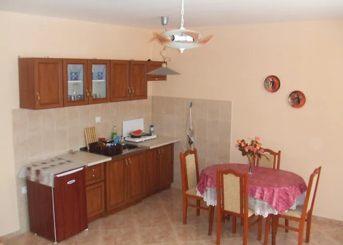 Melos Поморие