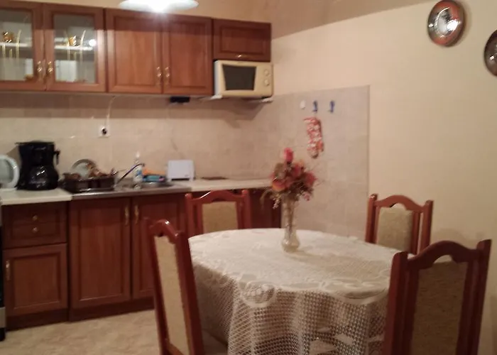 Апартаменты Melos Поморие