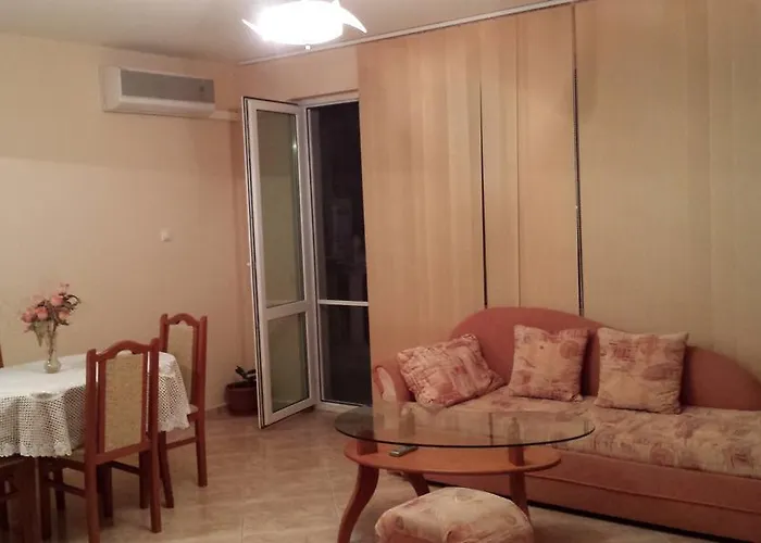 Melos Апартаменты *